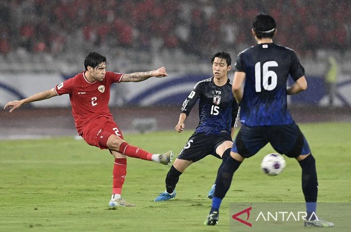 Timnas Indonesia vs Timnas Jepang, Kevin Diks - Antarafoto