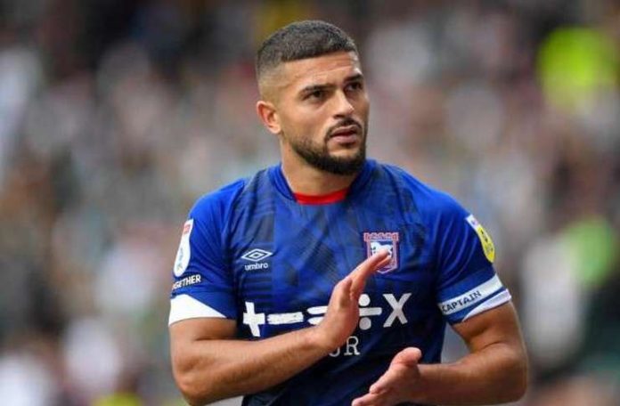 Sam Morsy, Kapten Ipswich Town Ogah Pakai Ban Lengan Pelangi