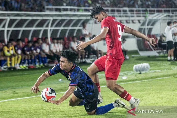 Timnas Indonesia vs Laos, Hokky Caraka - Antarafoto