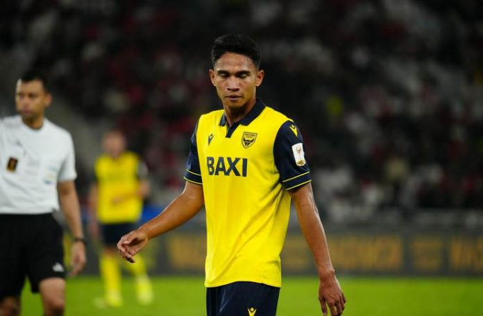 BolaMilenia.com - Marselino Ferdinan tengah menghadapi dilema besar di awal musim 2025-26. Masa depannya bersama Oxford United belum pasti