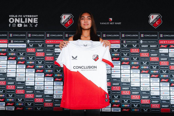 Claudia Scheunemann Resmi Gabung FC Utrecht Vrouwen