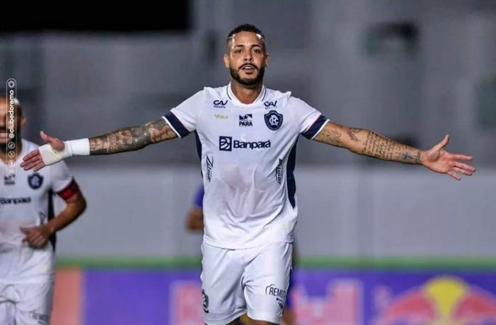 Persija Habiskan Rp5 Miliar Demi Maxwell Souza