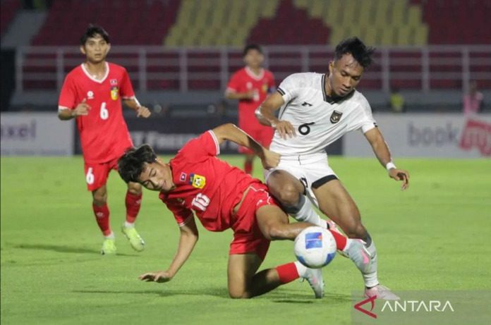 Timnas U-23 Indonesia vs Timnas U-23 Laos - Antarafoto
